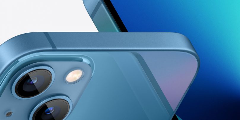 iphone_13_mini_blue_pdp_image_position-4__wwen_6