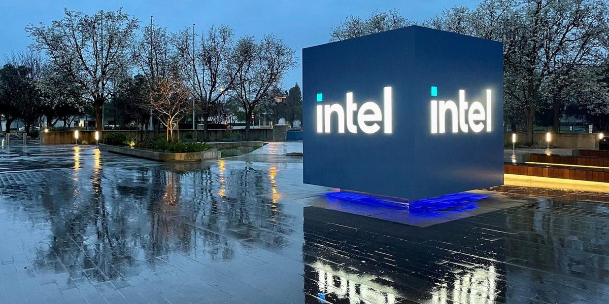Samsung-and-Apple-reportedly-looking-to-acquire-Intel-what-it-means-for-you