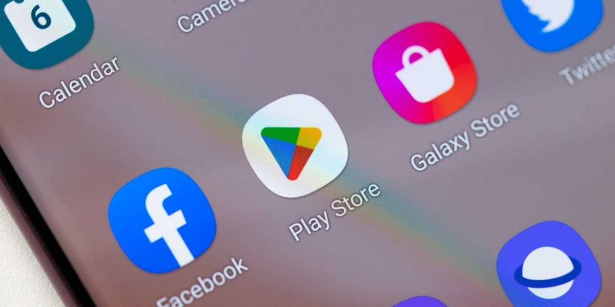 Google-is-working-on-a-feature-that-would-let-you-resume-canceled-Play-Store-downloads