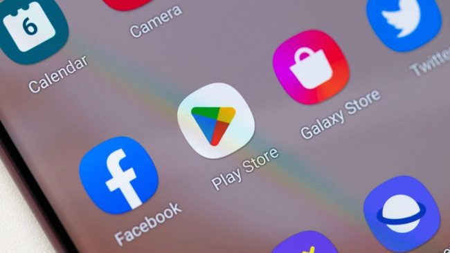 Google-is-working-on-a-feature-that-would-let-you-resume-canceled-Play-Store-downloads