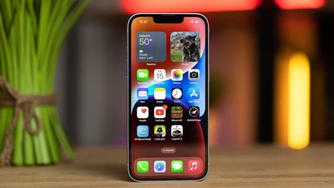 iPhone-14-series-and-iPhone-SE-exiting-EU-before-years-end-other-products-in-danger-too